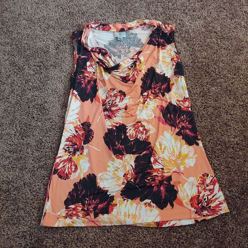 Worthington pinkish orange floral dressy top